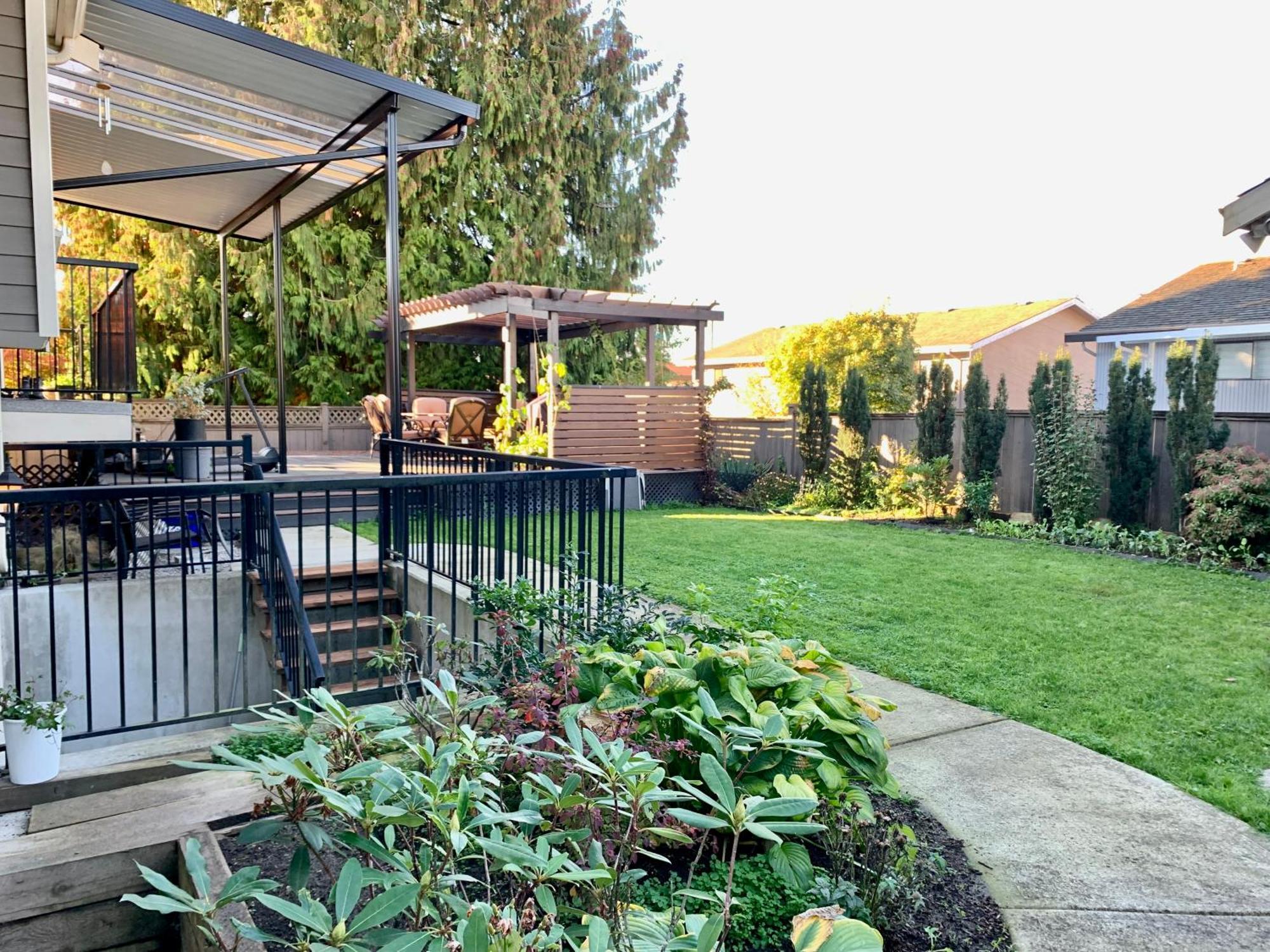 Spacious Burnaby Guest Home Extérieur photo