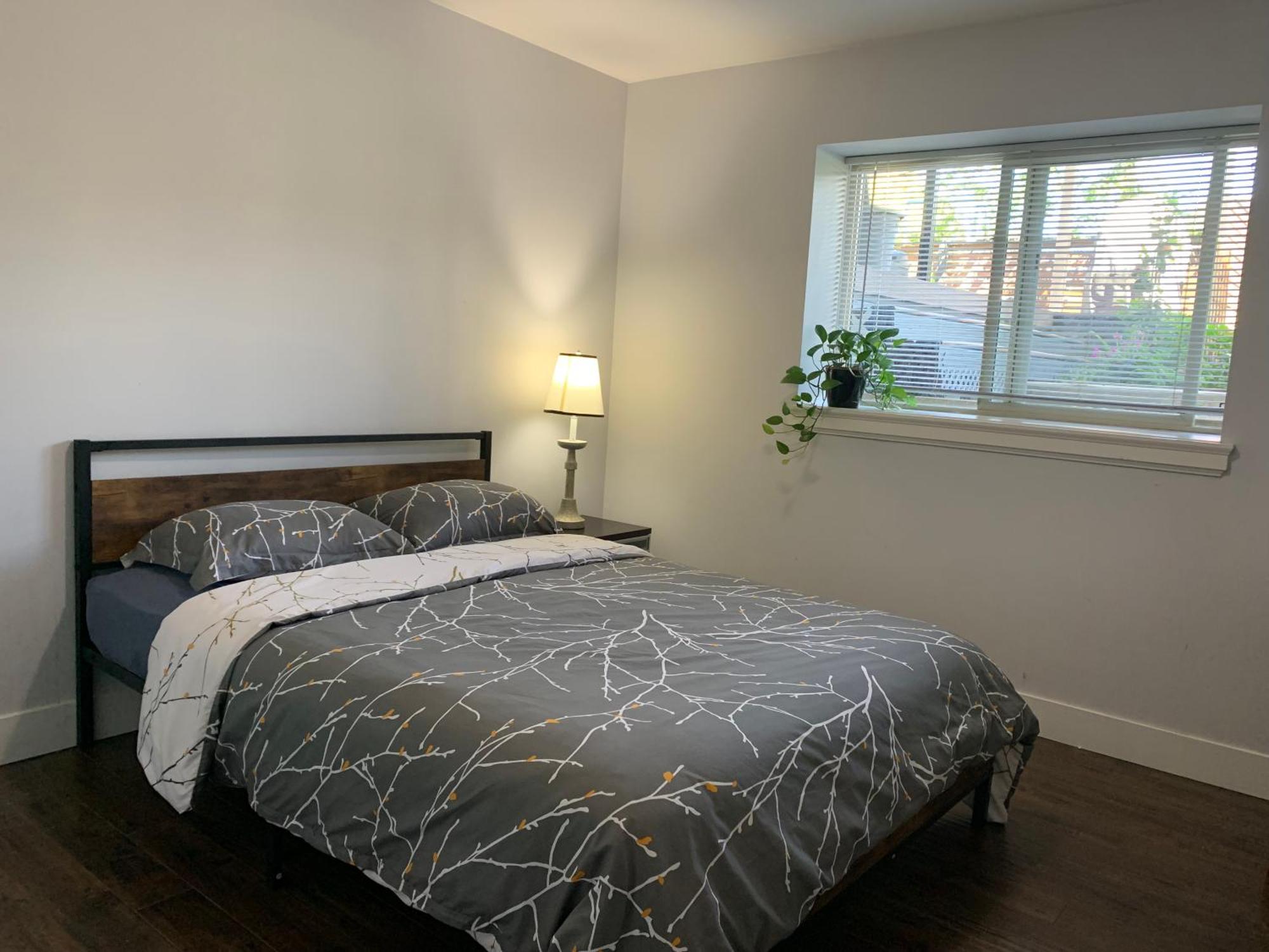 Spacious Burnaby Guest Home Extérieur photo